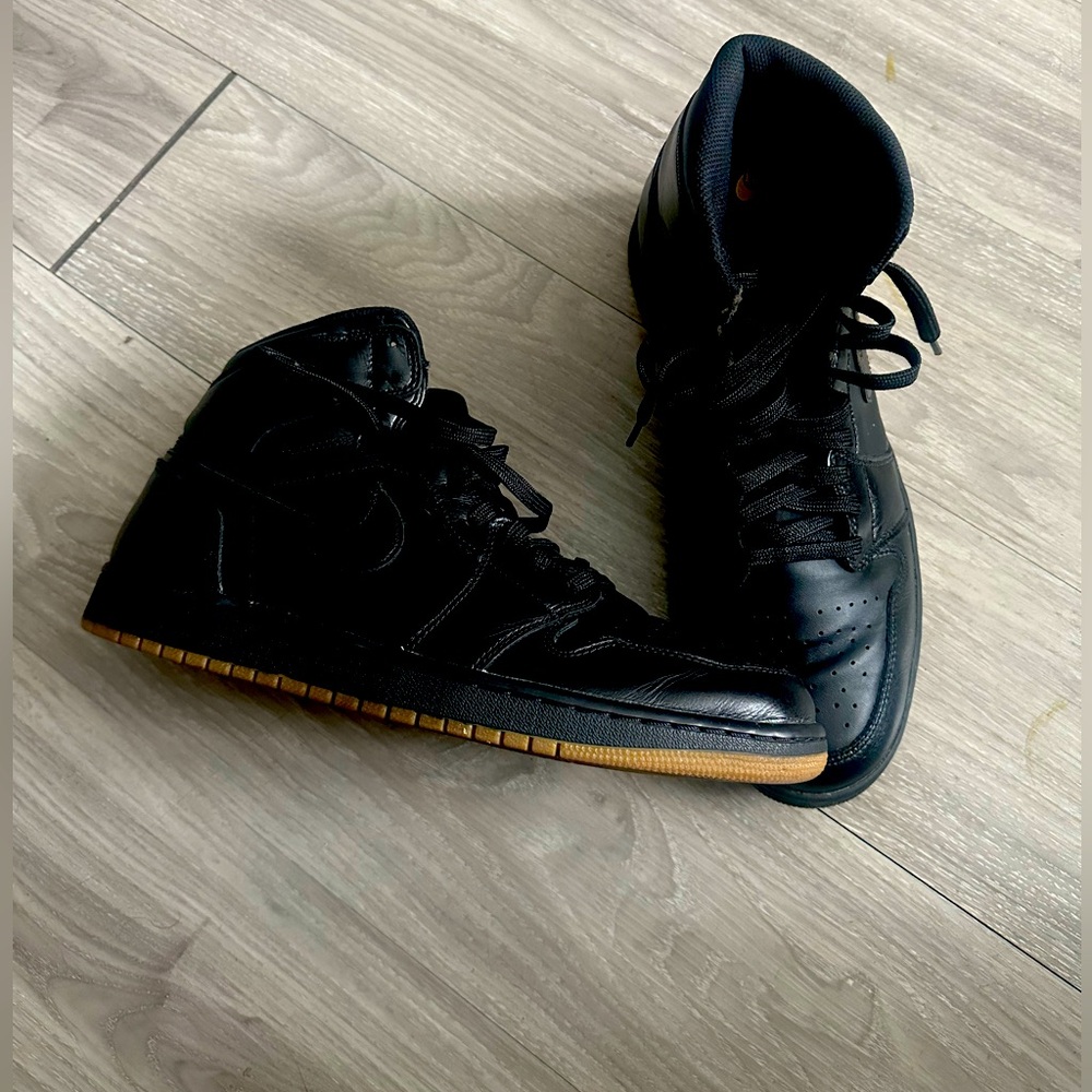 Jordan 1 High Gum